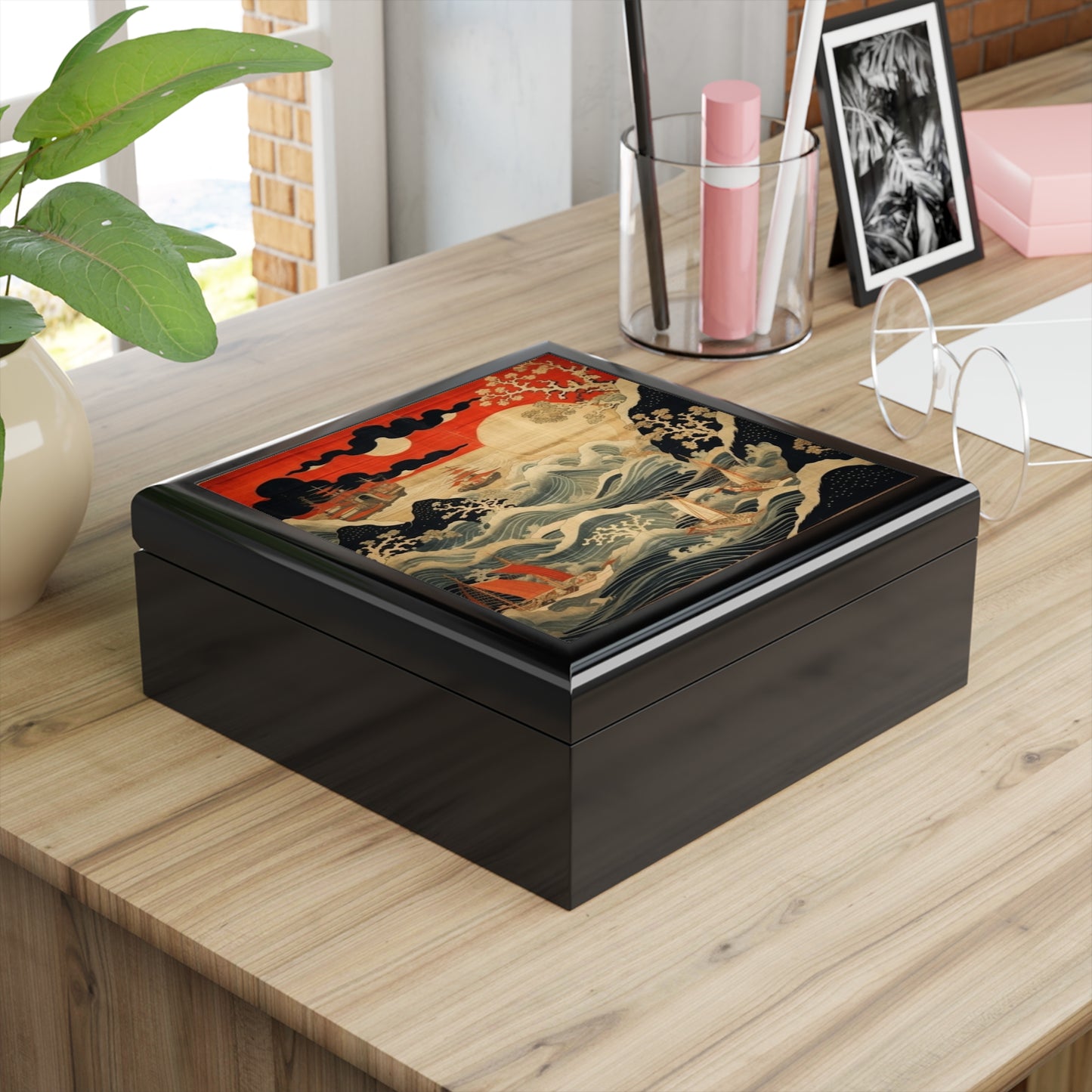 Artistic Fusion - Where Japanese Tapestry Meets the Perfect Jewelry Box