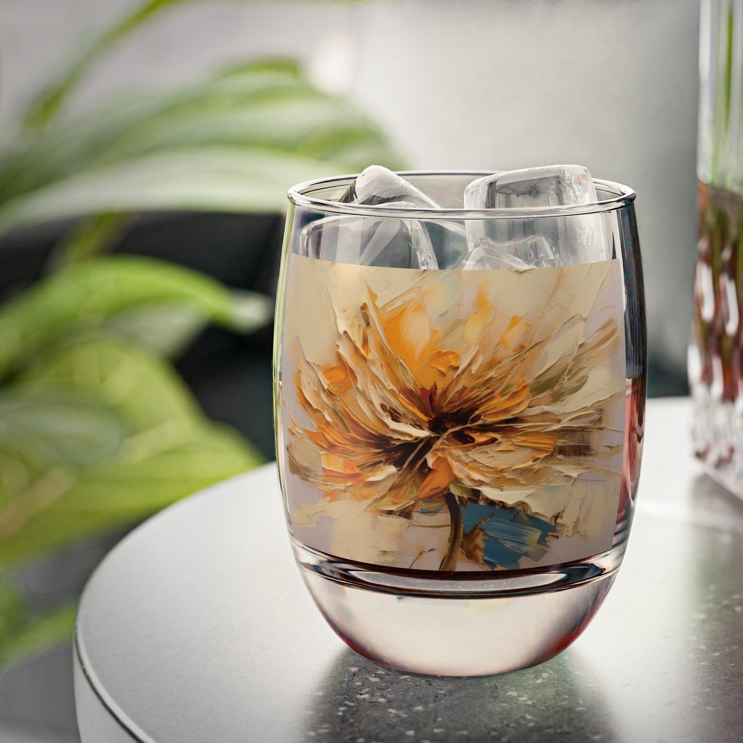 A Brush of Nature's Elegance: Whiskey Glass for Artistic Flower Lovers