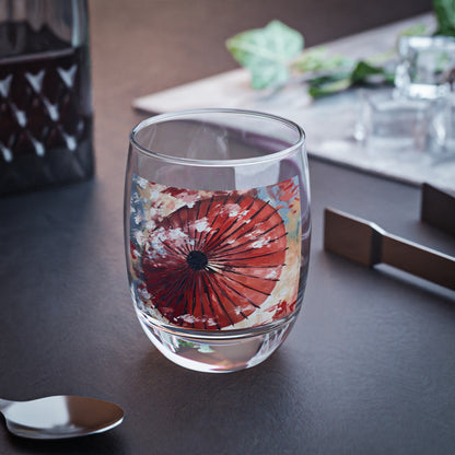 Abstract Japanese Umbrella Painting Whiskey Glass: Unleashing Artistic Beauty