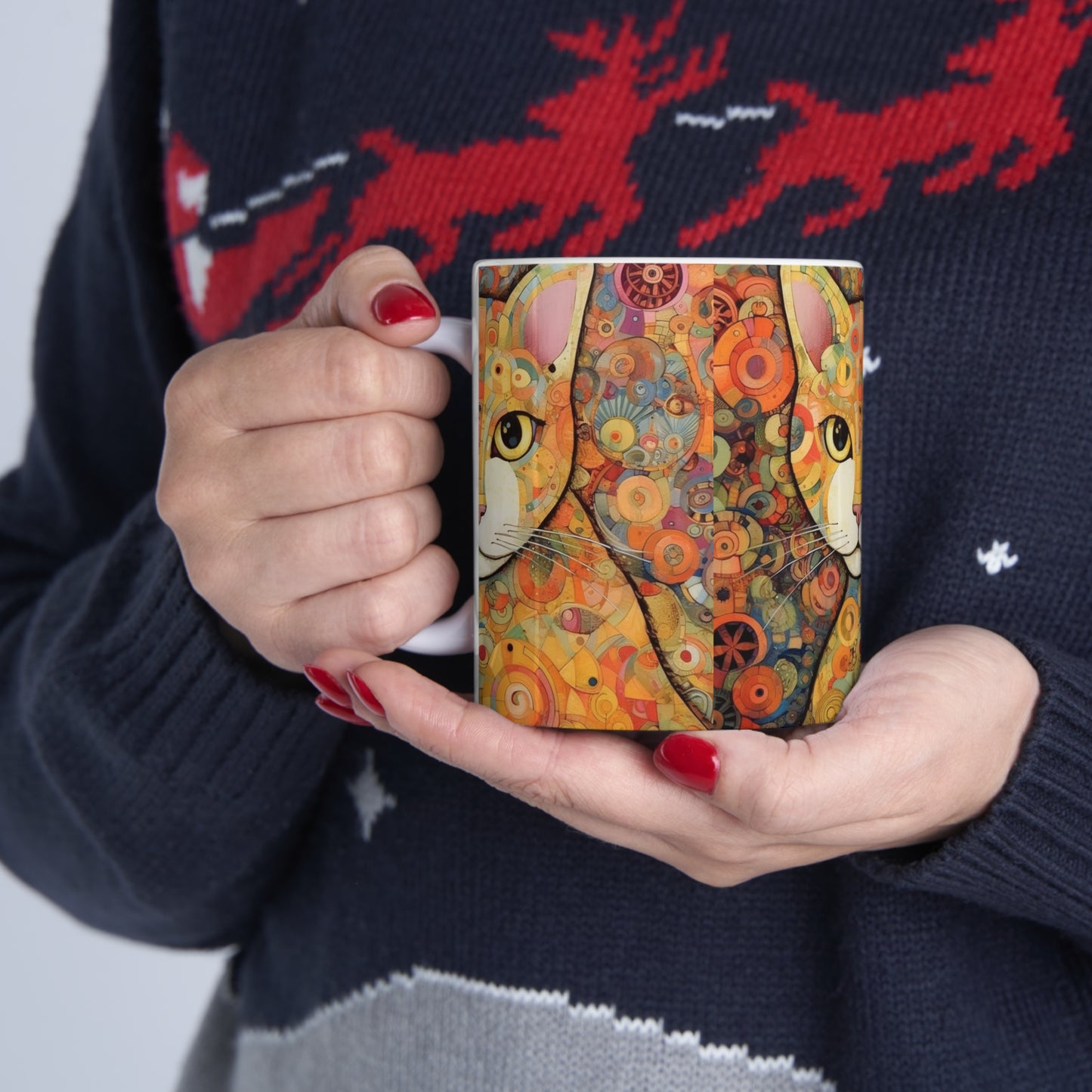 Elegant Art Nouveau: Ceramic Mug Inspired by Gustav Klimt