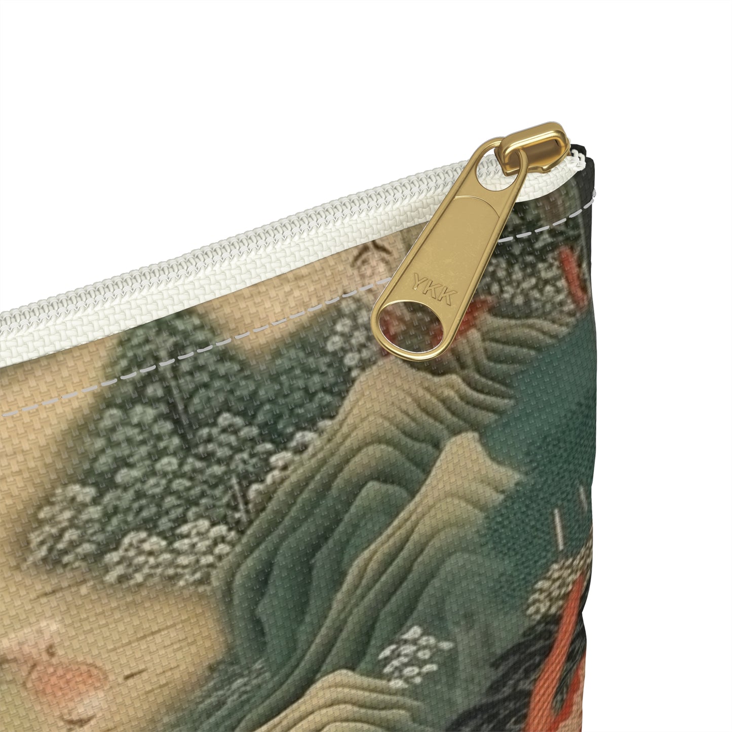 Japanese Tapestry Accessory Pouch: Embrace the Artistic Splendor