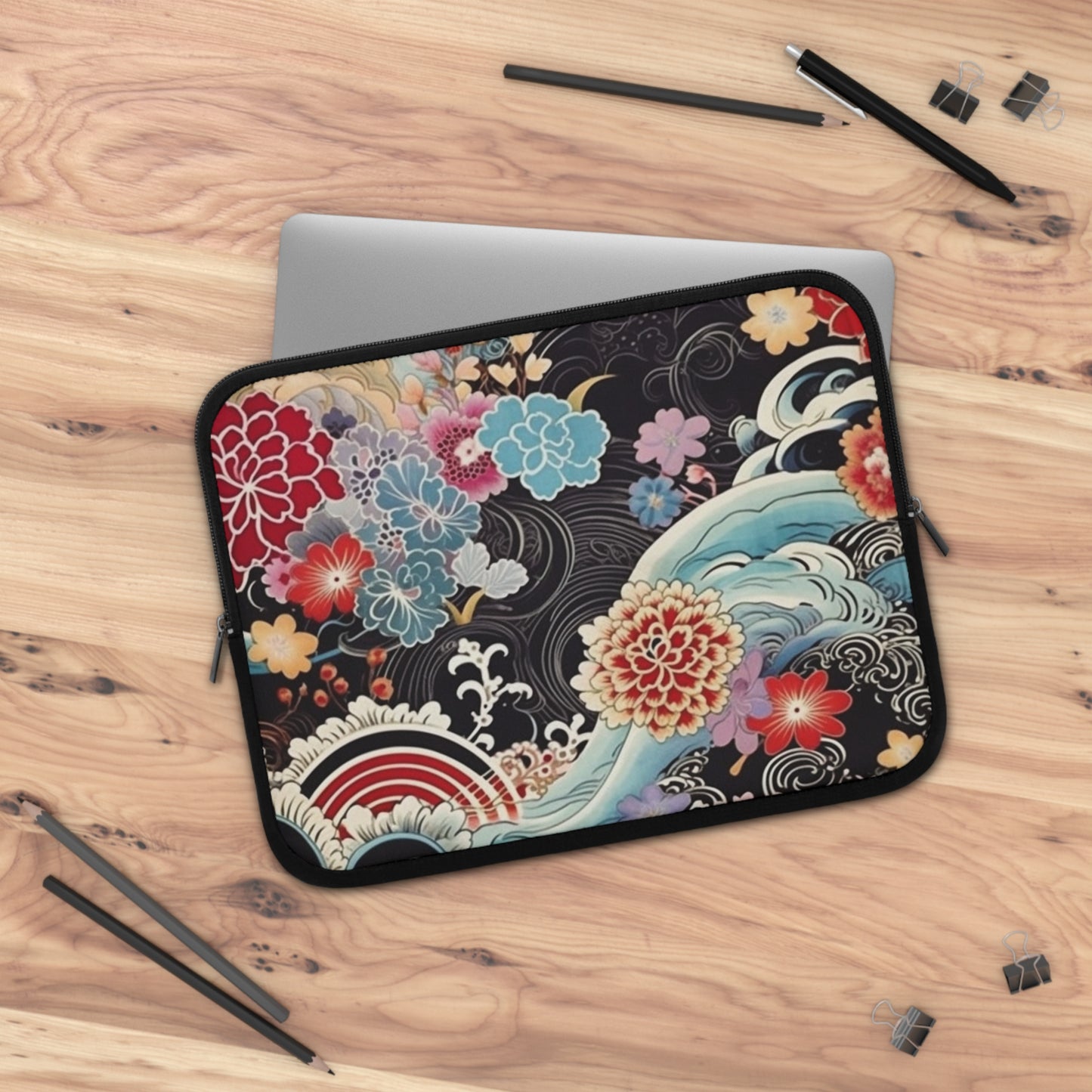 Authentic Japanese Kimono Laptop Sleeve: Embrace Tradition