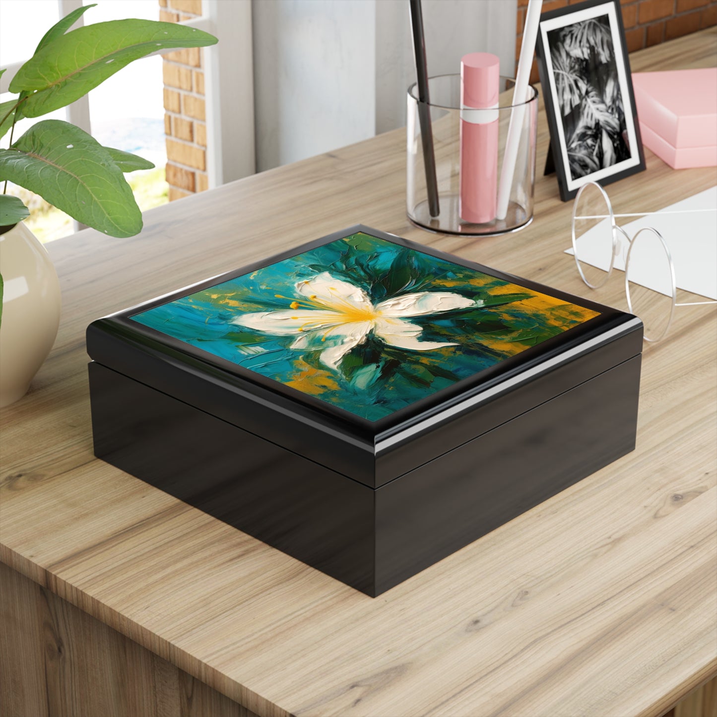 Floral Symphony: Jewelry Box featuring an Abstract Oil Painting of Jasmine