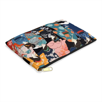 Kimono Dreams Accessory Pouch: Experience Japanese Elegance