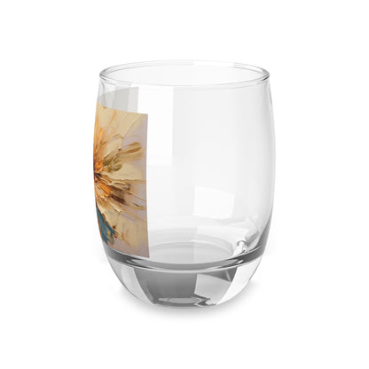 A Brush of Nature's Elegance: Whiskey Glass for Artistic Flower Lovers