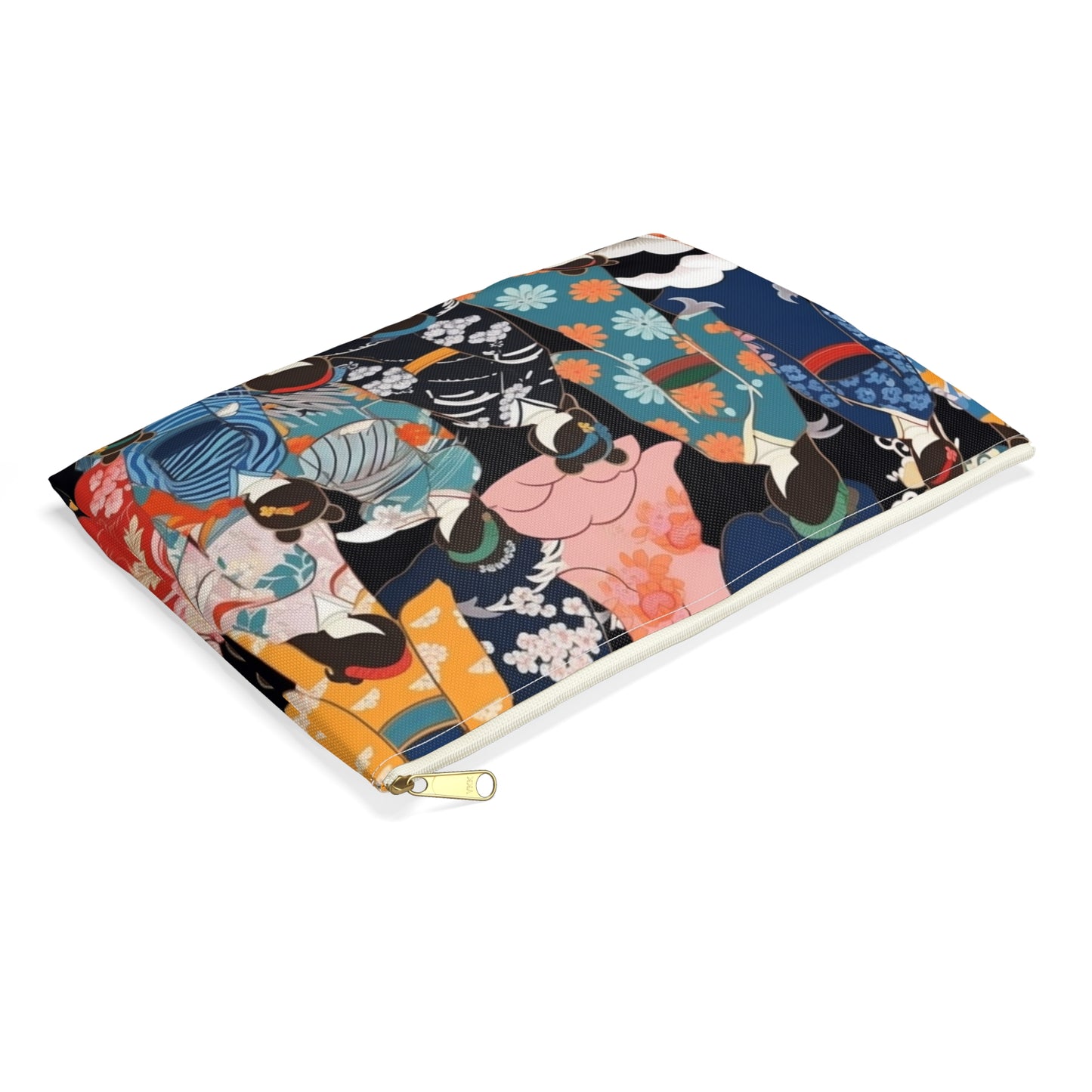 Kimono Dreams Accessory Pouch: Experience Japanese Elegance