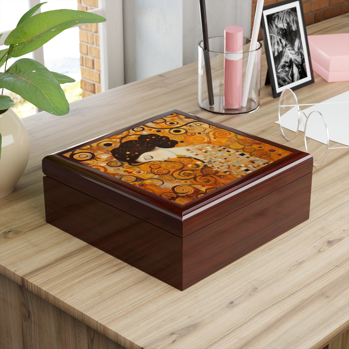 Gustav Klimt Inspired Jewelry Box A Tribute to the Iconic Art of the Vienna Secession