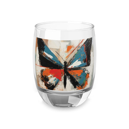 Monarch Butterfly Elegance: Whiskey Glass with Artistic Flair