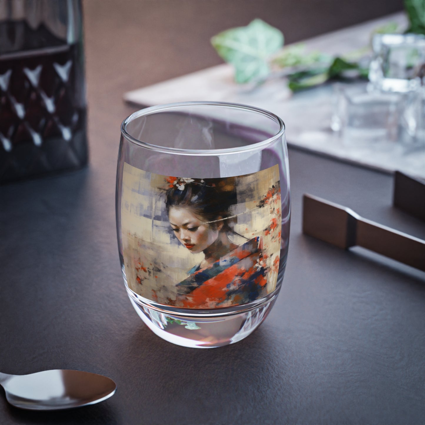 Japanese-Inspired Abstract Oil Painting Whiskey Glass: Celebrating Geisha Beauty