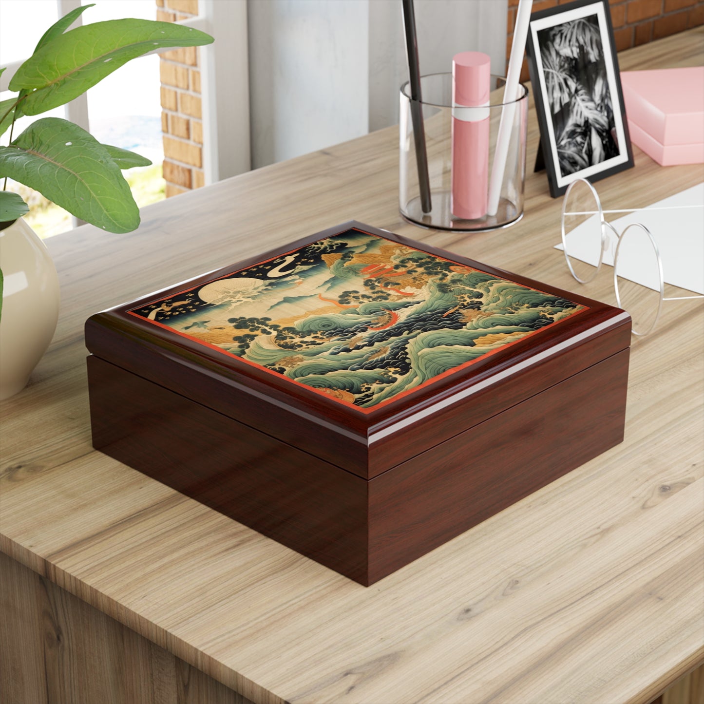 Harmony of the Elements: Japanese Tapestry-Inspired Jewelry Box