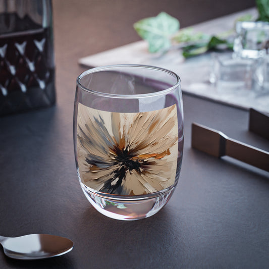 Tan Hua Whiskey Glass: A Floral Symphony