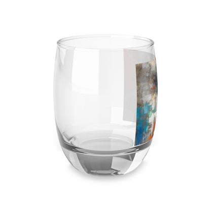 Whiskey Glass with Geisha Art: Sip in Style with Japanese Artistic Flair