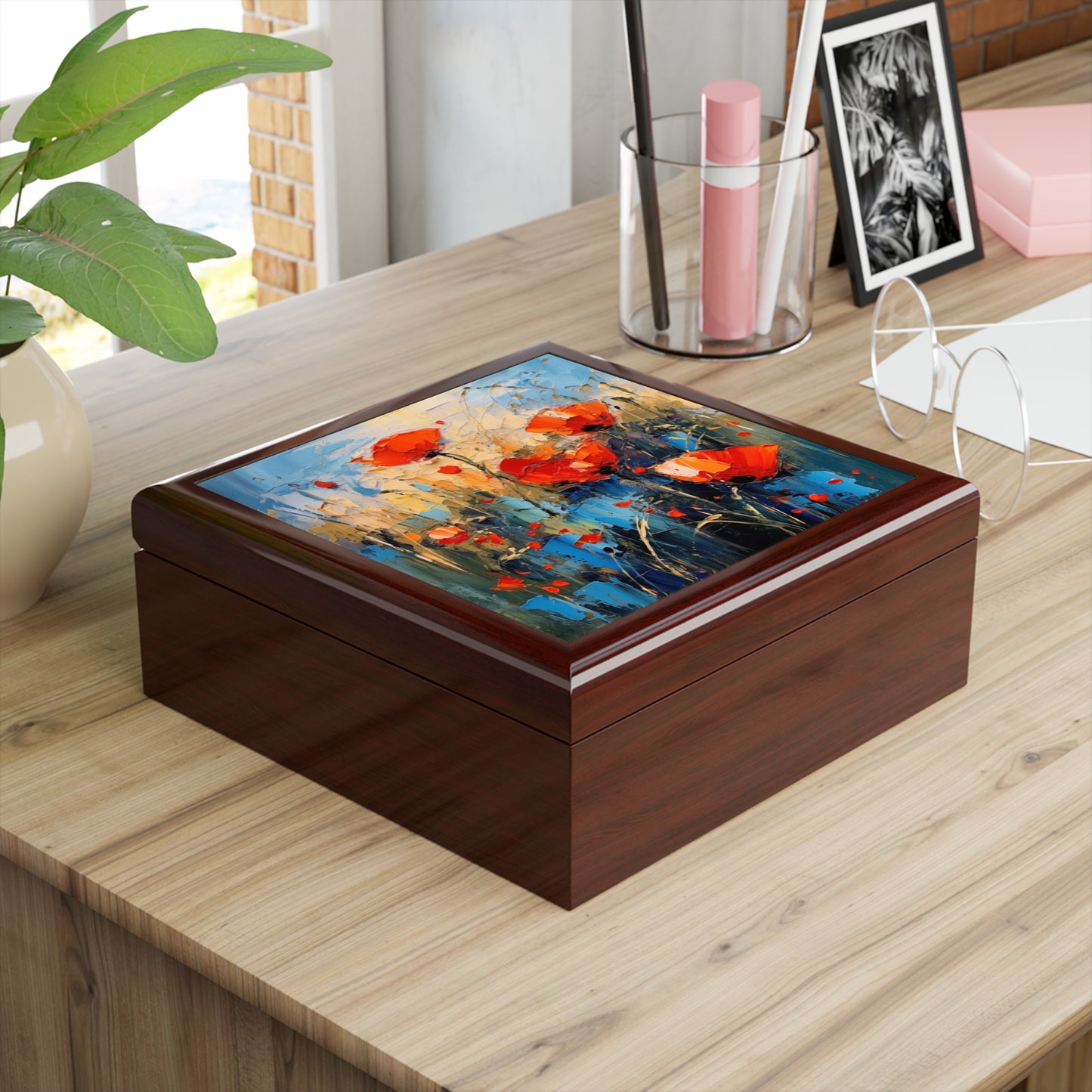 Jewelry Box Paradise: Abstract Poppy Artwork and Flower Drawings