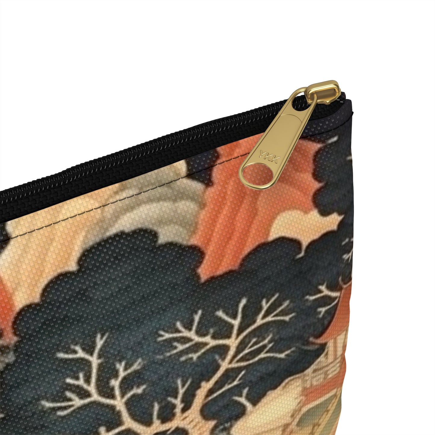 Tapestry Treasures: Japanese-inspired Accessory Pouch for Art Lovers