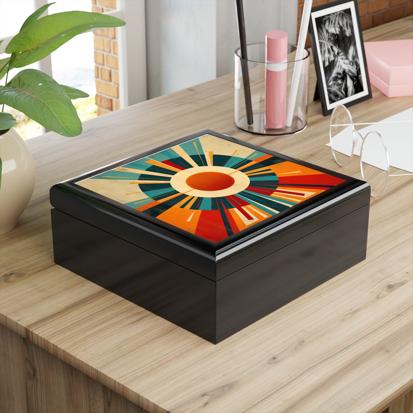 Minimalist Sunshine: Midcentury Modern Sun Jewelry Box